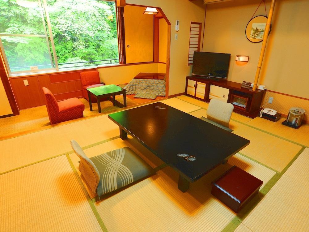 Shima Yamaguchikan Nakanojo Экстерьер фото